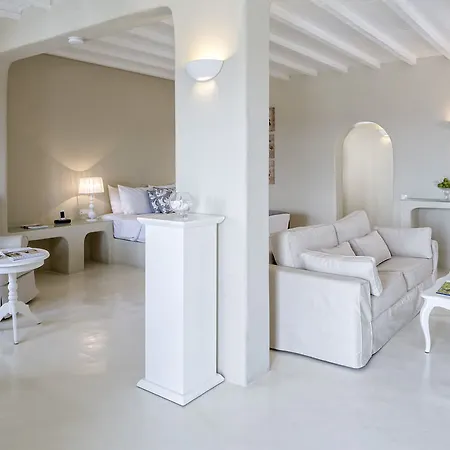 Carpe Diem Santorini 5*